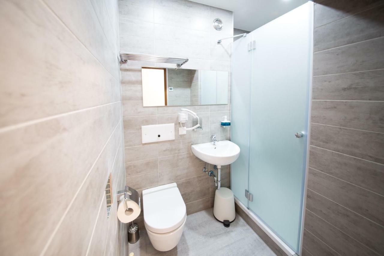 Studio 20Qm Mit Balkon Und Innenpool - 22040 Schluchsee Εξωτερικό φωτογραφία
